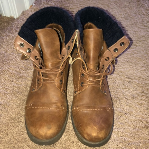 Call it Spring boots - Picture 2 of 3